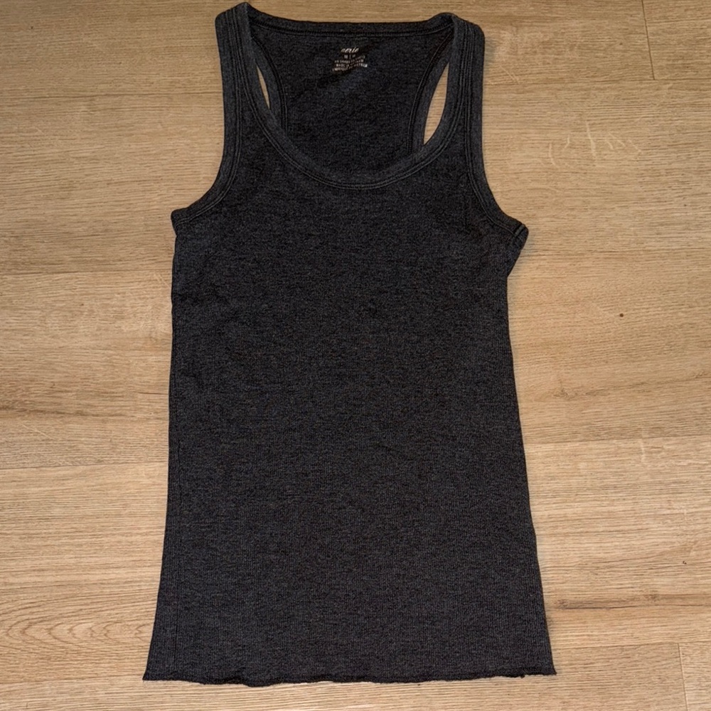 aerie Charcoal Gray Scoop Neck Ribbed Tank Top - Picture 2 of 6
